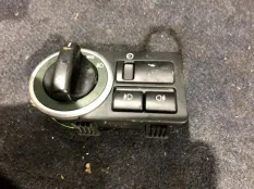 Переключатель света Land Rover Range Rover 2003 YUD000161PUY L322 M57D30