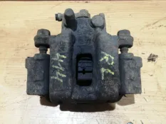 Суппорт Mitsubishi Pajero 2009 4605A449 V98W 4M41, задний левый