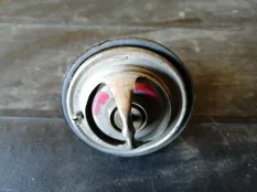 Термостат Audi a6 077121113 C5 ARS