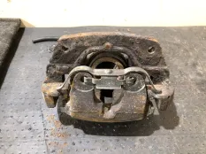 Суппорт Land Rover Range Rover 2004 LR005947 L322 M62B44, передний правый