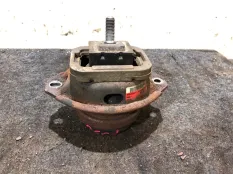 Подушка двигателя Land Rover Discovery 2006 KKB500441G L319 276DDT