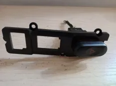 Кнопка аварийной остановки Mitsubishi Pajero Sport 2006 MR117578 K94W 4D56