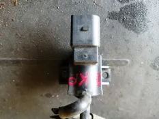 Датчик Volkswagen Passat 2008 037906283 3C5 BKP