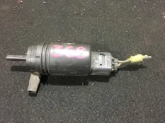 Насос омывателя стекла Land Rover Range Rover 2004 DMC000010 L322 M62B44