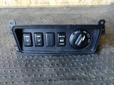 Блок кнопок Nissan Navara 2006 25536EA005 D40 YD25DDTI
