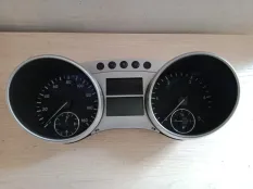 Щиток приборов Mercedes-Benz M-Class 2008 A2514405311 W164 642940