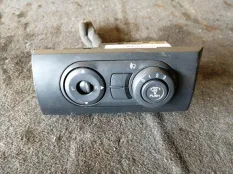 Кнопка корректора фар Chevrolet Captiva 2007 95916857 C100 Z24SED