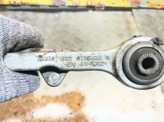 Рычаг подвески BMW 745i 2004 31122347986 E65 N62B44, передний правый