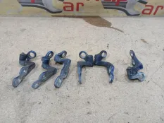 Петля двери Ford Focus 2009 CB4 SHDC; HWDA; HWDB; SHDA; SHDB