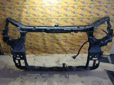 Рамка радиатора Kia Sorento 2010 641012P000 XM D4HB