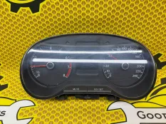 Панель приборов Volkswagen Polo