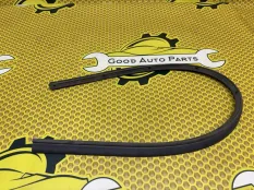 Уплотнитель двери Volkswagen Polo
