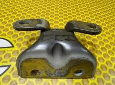 Петля двери KIA CERATO