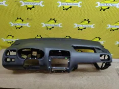 Торпедо Volkswagen Polo