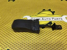 Ограничитель двери Volkswagen Polo