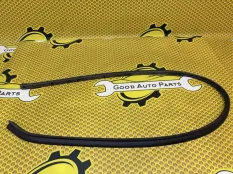 Уплотнитель двери Volkswagen Polo