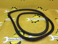 Уплотнитель проема двери Volkswagen Polo