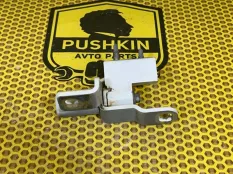 Петля двери задняя верхняя Ford Mondeo