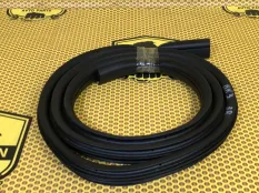 Уплотнитель двери на проем Ford Focus