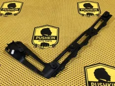 Кронштейн накладки двери багажника Ford Focus