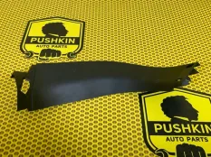 Обшивка крышки багажника боковая Ford Focus