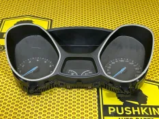 Панель приборов Ford Focus