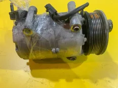 Компрессор кондиционера Ford Kuga