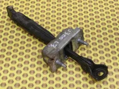 Ограничитель двери Chevrolet Cruze