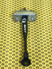 Ограничитель двери Chevrolet Orlando