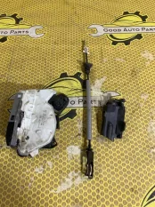 Замок двери Volkswagen Polo