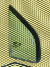 Стекло двери форточка Chevrolet Orlando