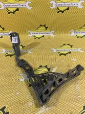 Кронштейн бампера Volkswagen Polo