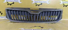 Решетка радиатора Skoda Rapid