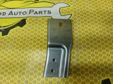 Кронштейн торпедо Volkswagen Polo