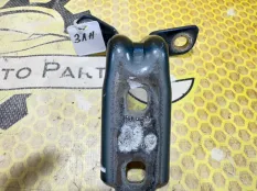 Петля двери задняя нижняя Chevrolet Cruze