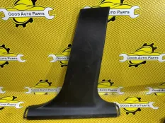 Обшивка стойки центральной нижняя Chevrolet Cruze