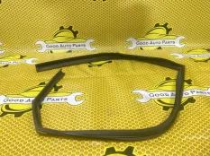 Уплотнитель стекла двери Hyundai Solaris