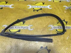 Уплотнитель стекла двери KIA Optima TF