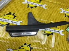 Накладка порога внутренняя KIA Optima TF
