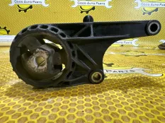 Опора двигателя Chevrolet Cruze