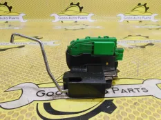 Замок двери Hyundai Solaris