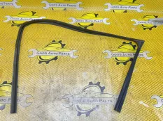 Уплотнитель стекла двери KIA Optima TF