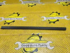 Бархотка стекла двери внутренняя Volkswagen Polo