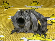 Коллектор впускной Volkswagen Polo