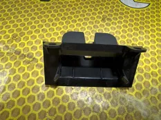 Кожух замка багажника Volkswagen Polo