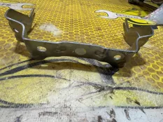 Кронштейн центральной консоли Volkswagen Polo