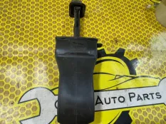 Ограничитель двери Volkswagen Polo