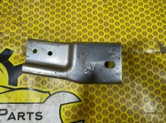 Кронштейн торпедо Volkswagen Polo