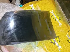 Стекло двери Volkswagen Polo