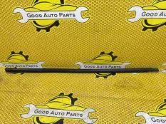 Бархотка стекла двери внешняя Volkswagen Polo